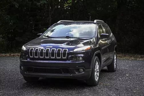 2015 Jeep Cherokee Latitude 4WD photo