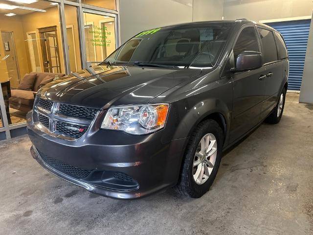 2016 Dodge Grand Caravan SXT FWD photo