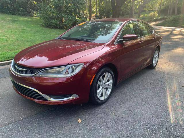 2015 Chrysler 200 Limited FWD photo