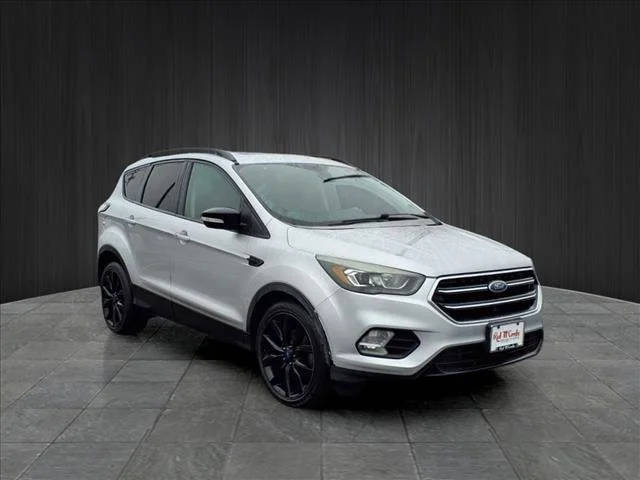 2017 Ford Escape Titanium FWD photo