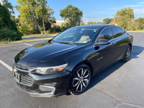 2017 Chevrolet Malibu LT FWD photo