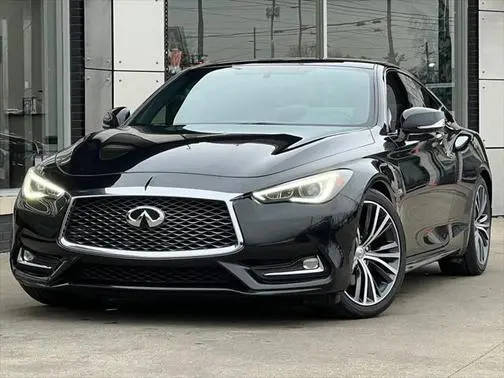 2017 Infiniti Q60 3.0t Premium RWD photo