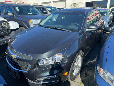 2015 Chevrolet Cruze LT FWD photo