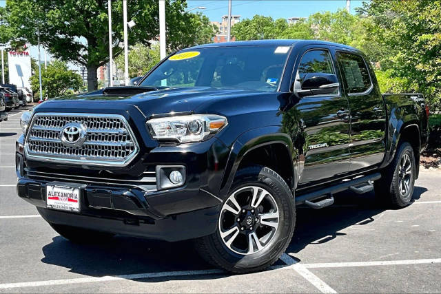 2017 Toyota Tacoma TRD Sport RWD photo