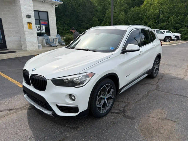 2017 BMW X1 xDrive28i AWD photo