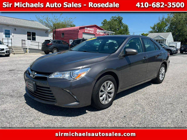 2017 Toyota Camry LE FWD photo