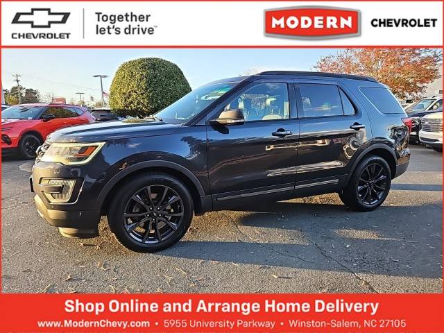 2017 Ford Explorer XLT FWD photo