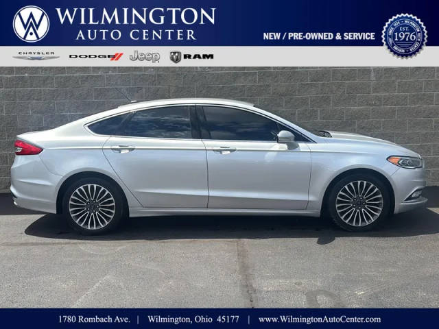 2017 Ford Fusion SE FWD photo