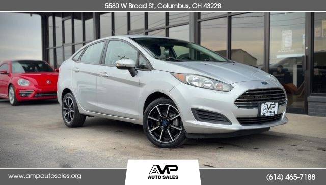 2016 Ford Fiesta SE FWD photo