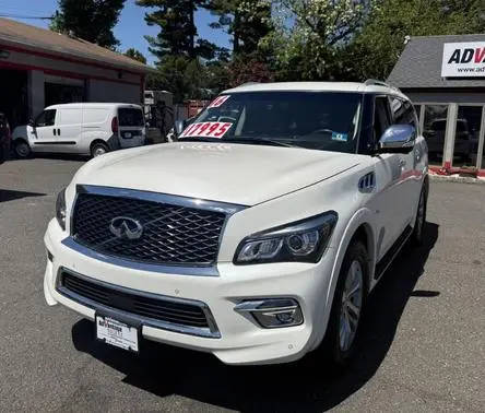 2016 Infiniti QX80  4WD photo