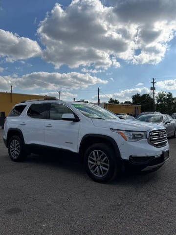 2017 GMC Acadia SLE FWD photo