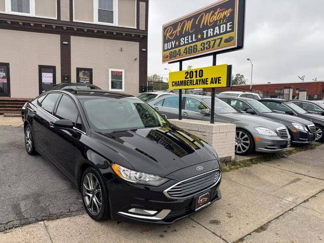 2017 Ford Fusion SE FWD photo