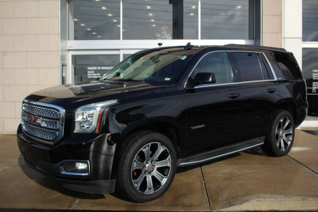 2016 GMC Yukon SLE 4WD photo