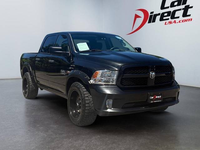 2017 Ram 1500 Express 4WD photo