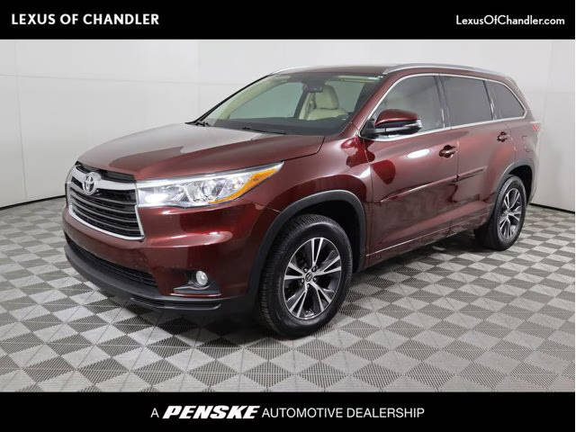 2016 Toyota Highlander XLE FWD photo