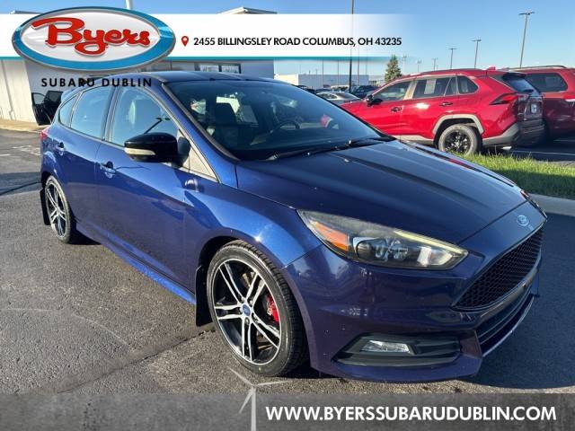 2016 Ford Focus ST FWD photo