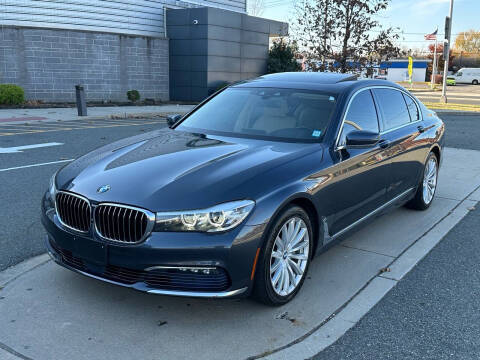 2017 BMW 7 Series 740i xDrive AWD photo