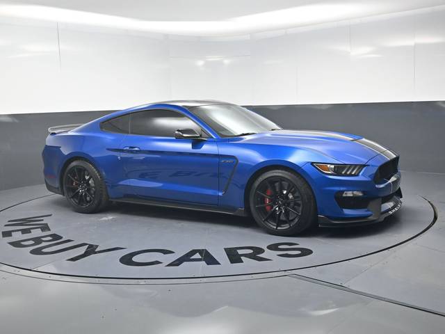 2017 Ford Mustang Shelby GT350 RWD photo