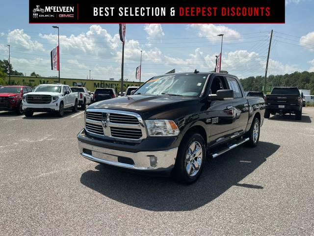 2017 Ram 1500 Big Horn RWD photo