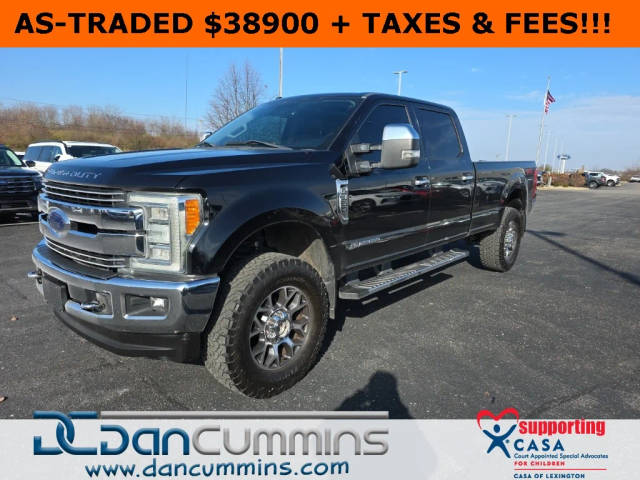 2017 Ford F-350 Super Duty Lariat 4WD photo
