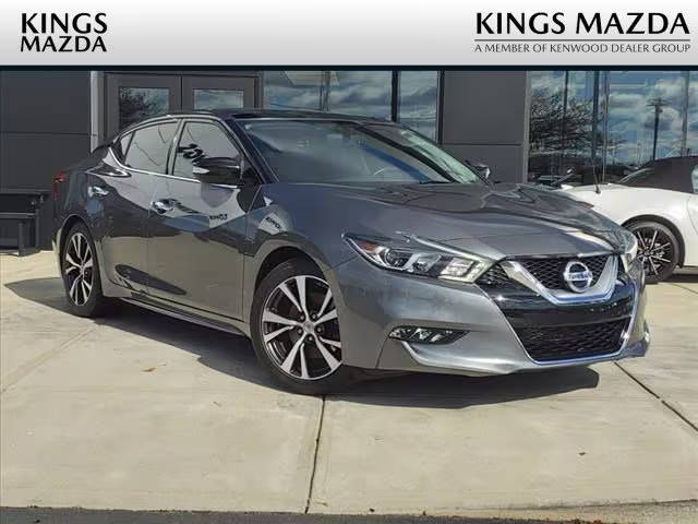 2017 Nissan Maxima SL FWD photo