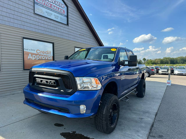 2017 Ram 1500 Express 4WD photo