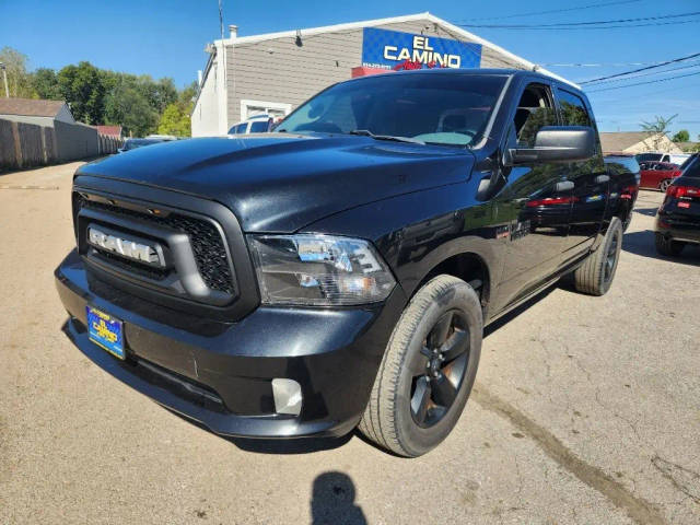 2017 Ram 1500 Express 4WD photo