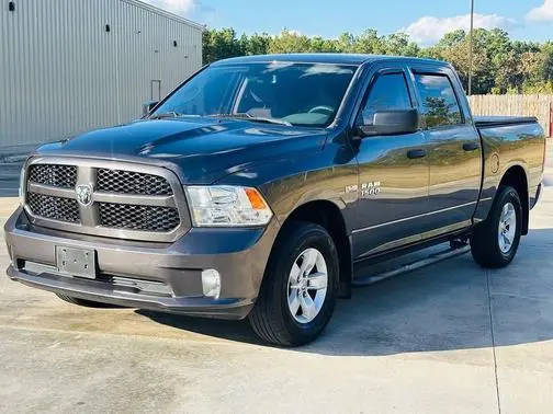 2017 Ram 1500 Express 4WD photo