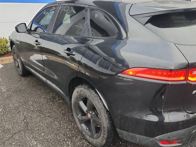 2017 Jaguar F-Pace 35t Prestige AWD photo