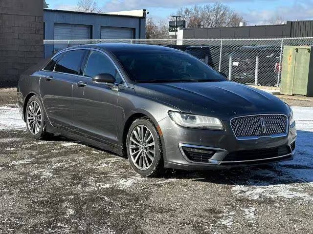 2017 Lincoln MKZ Premiere FWD photo