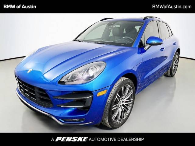 2017 Porsche Macan Turbo AWD photo