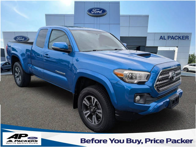 2017 Toyota Tacoma TRD Sport 4WD photo