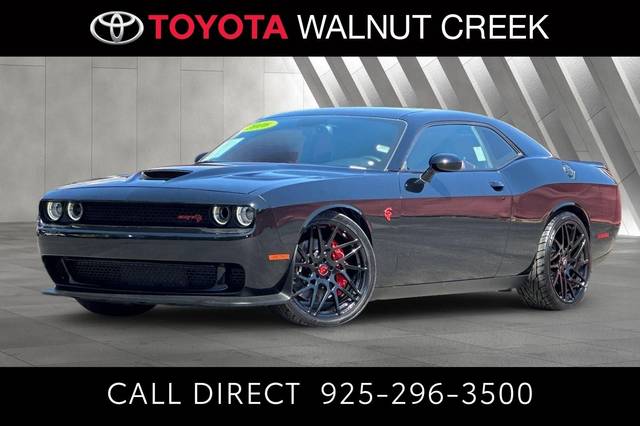 2016 Dodge Challenger SRT Hellcat RWD photo