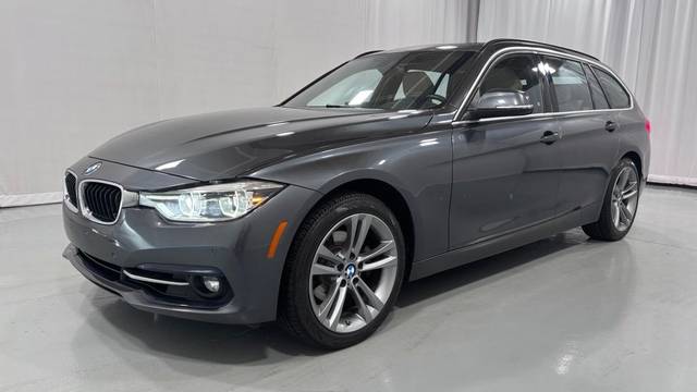 2017 BMW 3 Series 330i xDrive AWD photo