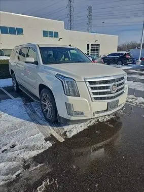 2015 Cadillac Escalade ESV Luxury 4WD photo