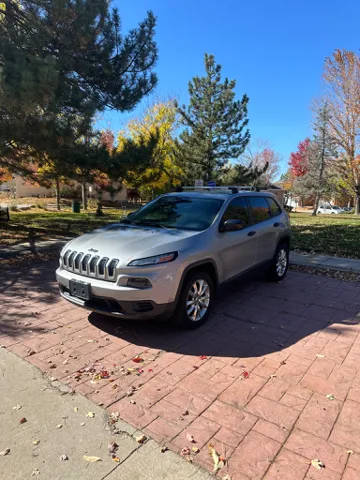 2015 Jeep Cherokee Sport 4WD photo