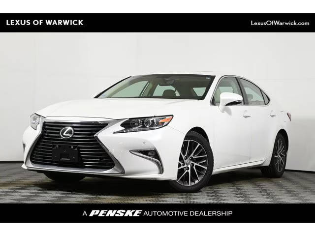 2016 Lexus ES  FWD photo