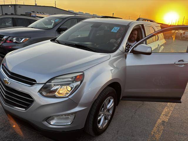 2017 Chevrolet Equinox LT FWD photo