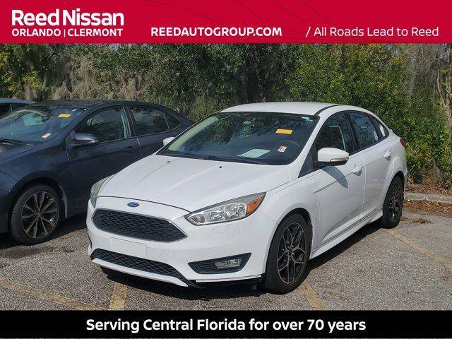 2016 Ford Focus SE FWD photo