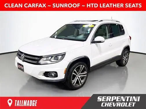 2017 Volkswagen Tiguan SEL AWD photo