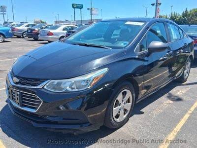 2017 Chevrolet Cruze LS FWD photo