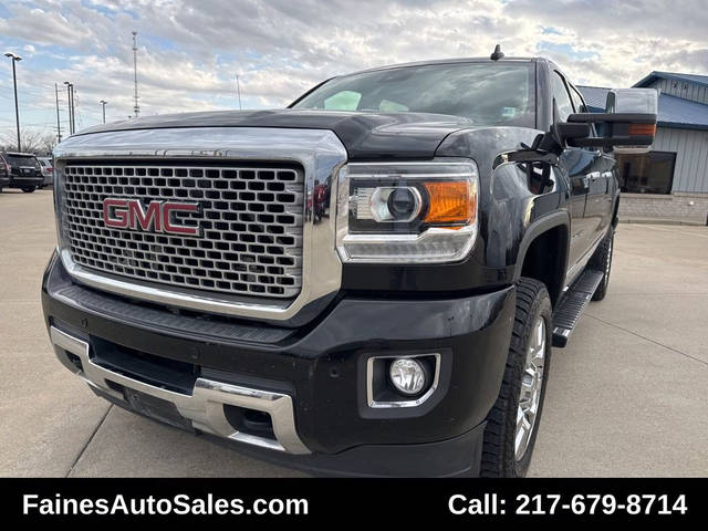 2016 GMC Sierra 2500HD Denali 4WD photo