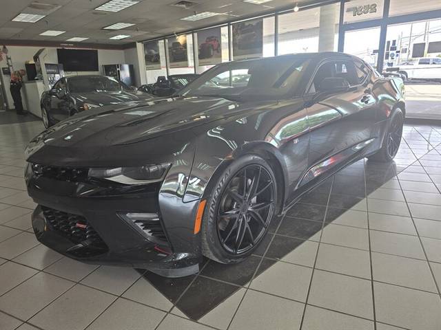 2017 Chevrolet Camaro 2SS RWD photo