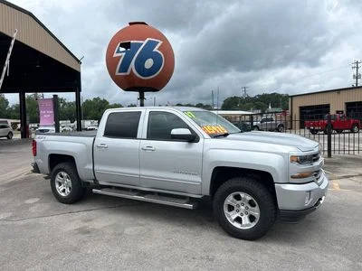 2017 Chevrolet Silverado 1500 LT 4WD photo