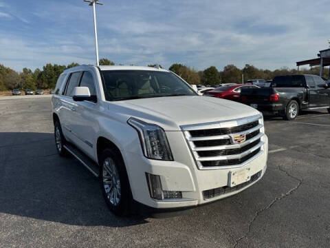 2016 Cadillac Escalade Luxury Collection 4WD photo