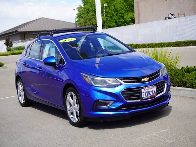 2017 Chevrolet Cruze Premier FWD photo