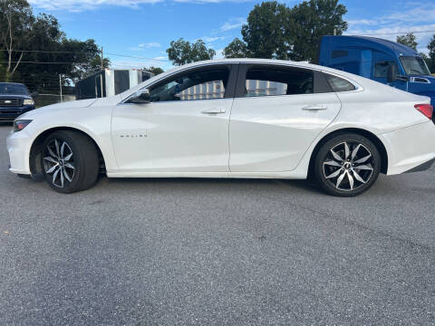 2017 Chevrolet Malibu LT FWD photo