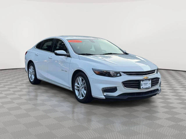 2017 Chevrolet Malibu LT FWD photo