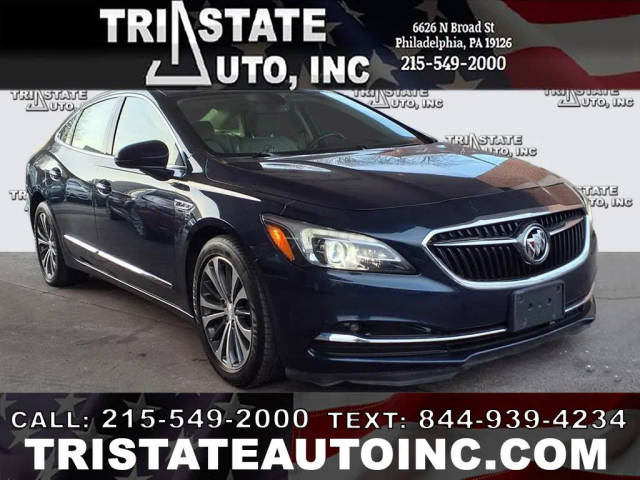 2017 Buick LaCrosse Essence FWD photo