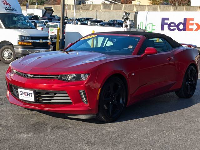 2017 Chevrolet Camaro 2LT RWD photo